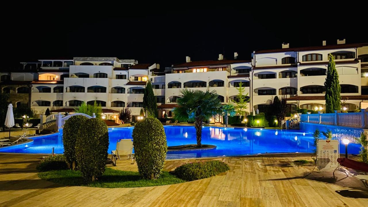 Apartello Modern Apartments - Casa Real In Sveti Vlas Luaran gambar