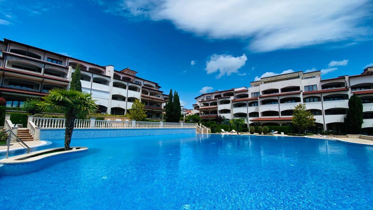 Apartello Modern Apartments - Casa Real In Sveti Vlas Luaran gambar