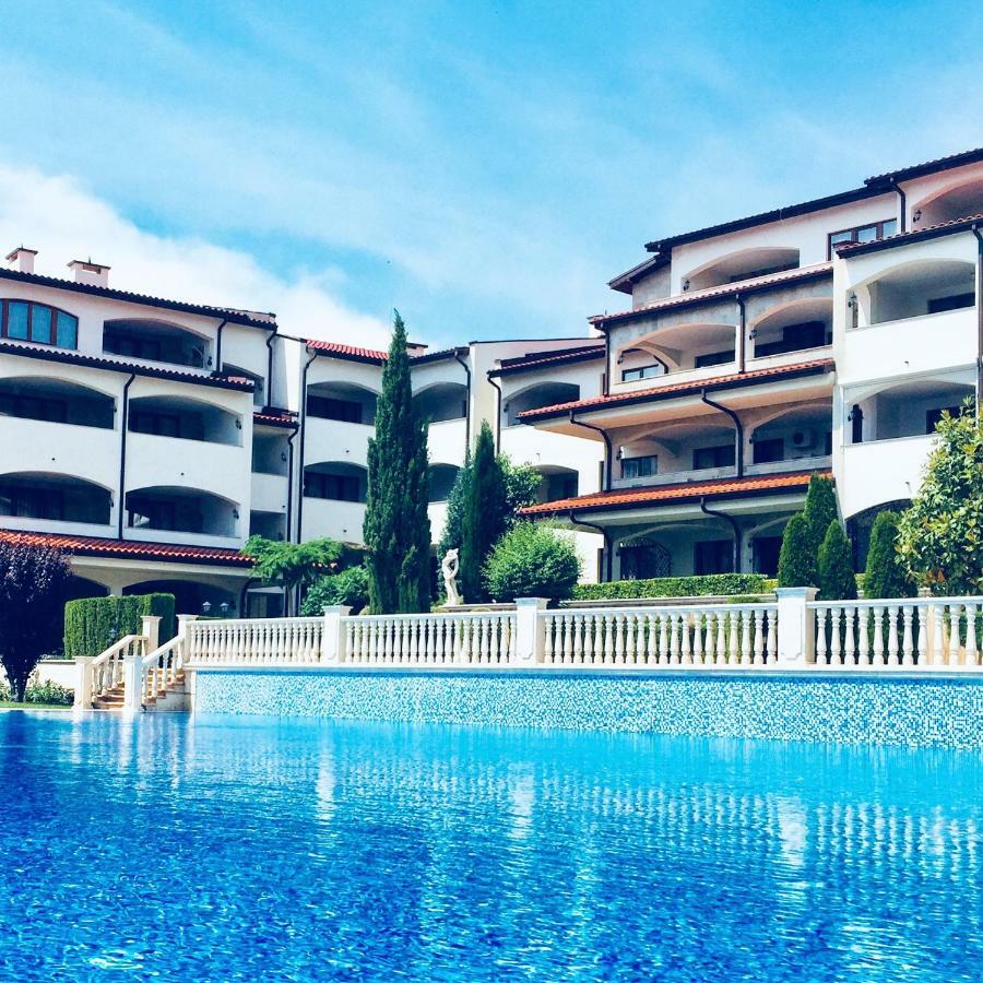Apartello Modern Apartments - Casa Real In Sveti Vlas Luaran gambar